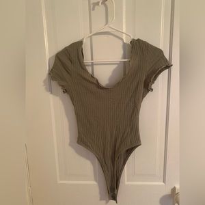 SHEIN lettuce neckline short sleeve bodysuit
